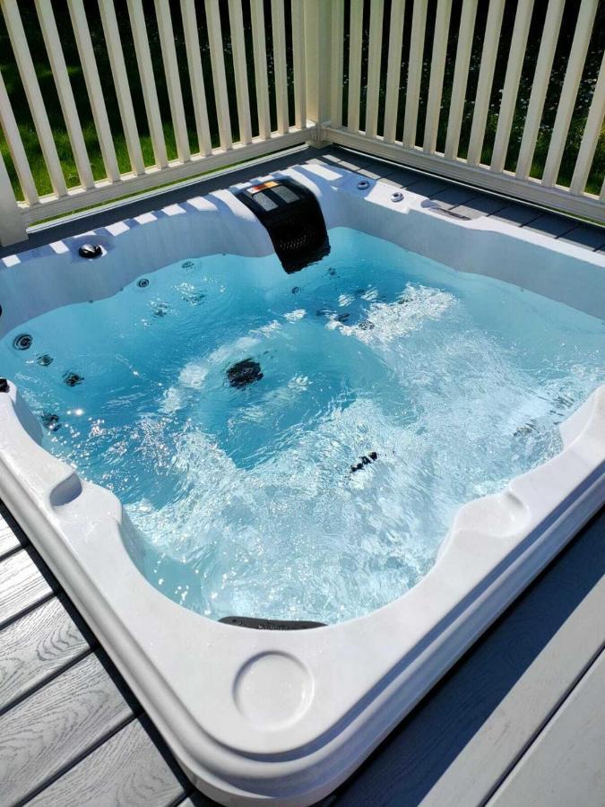 Barakah Lodge With Hot Tub York Luaran gambar